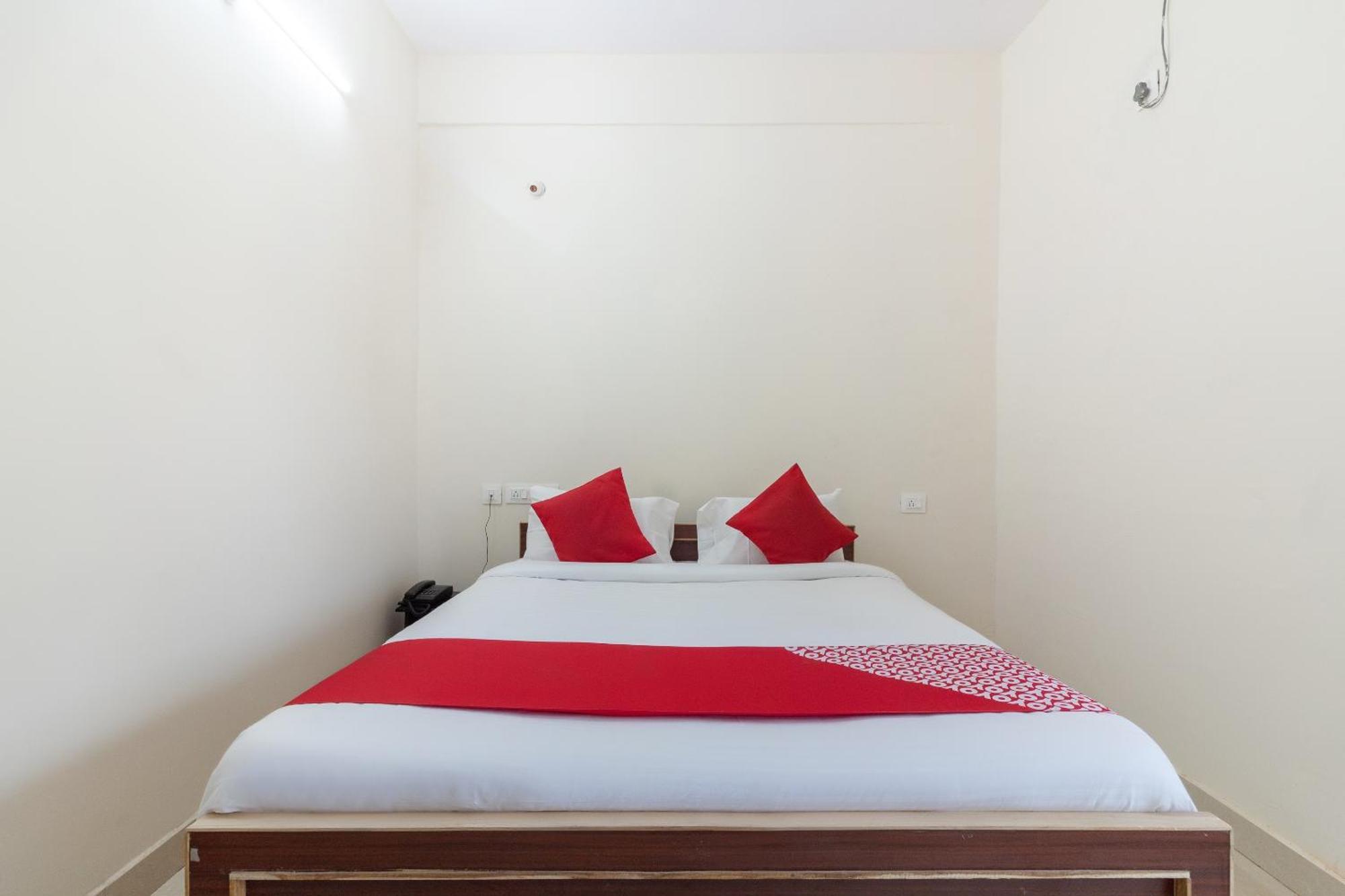 Hotel O Shannu Residency Secundurabad Buitenkant foto