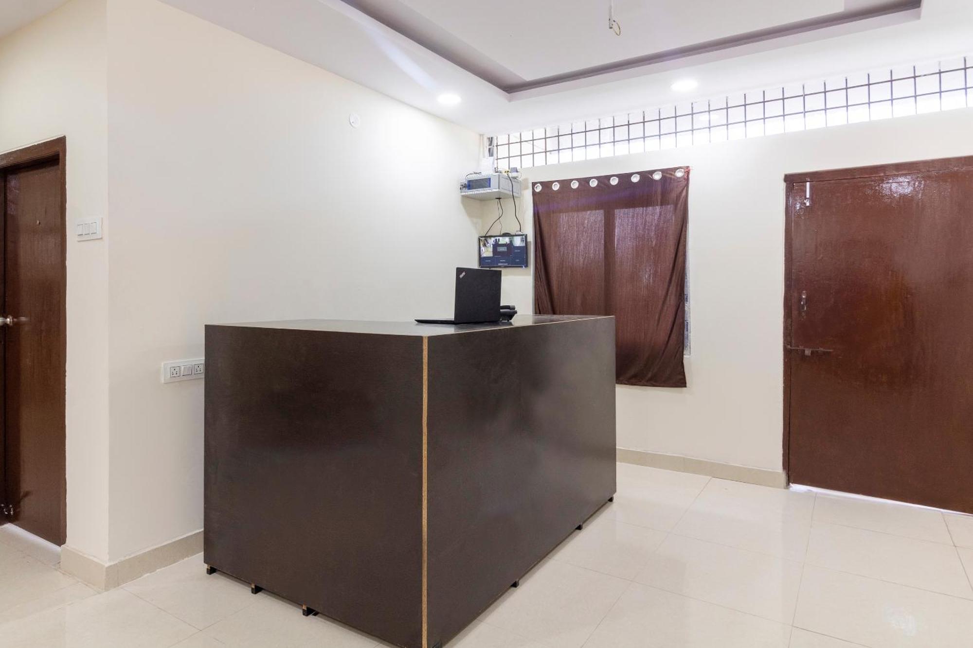 Hotel O Shannu Residency Secundurabad Buitenkant foto