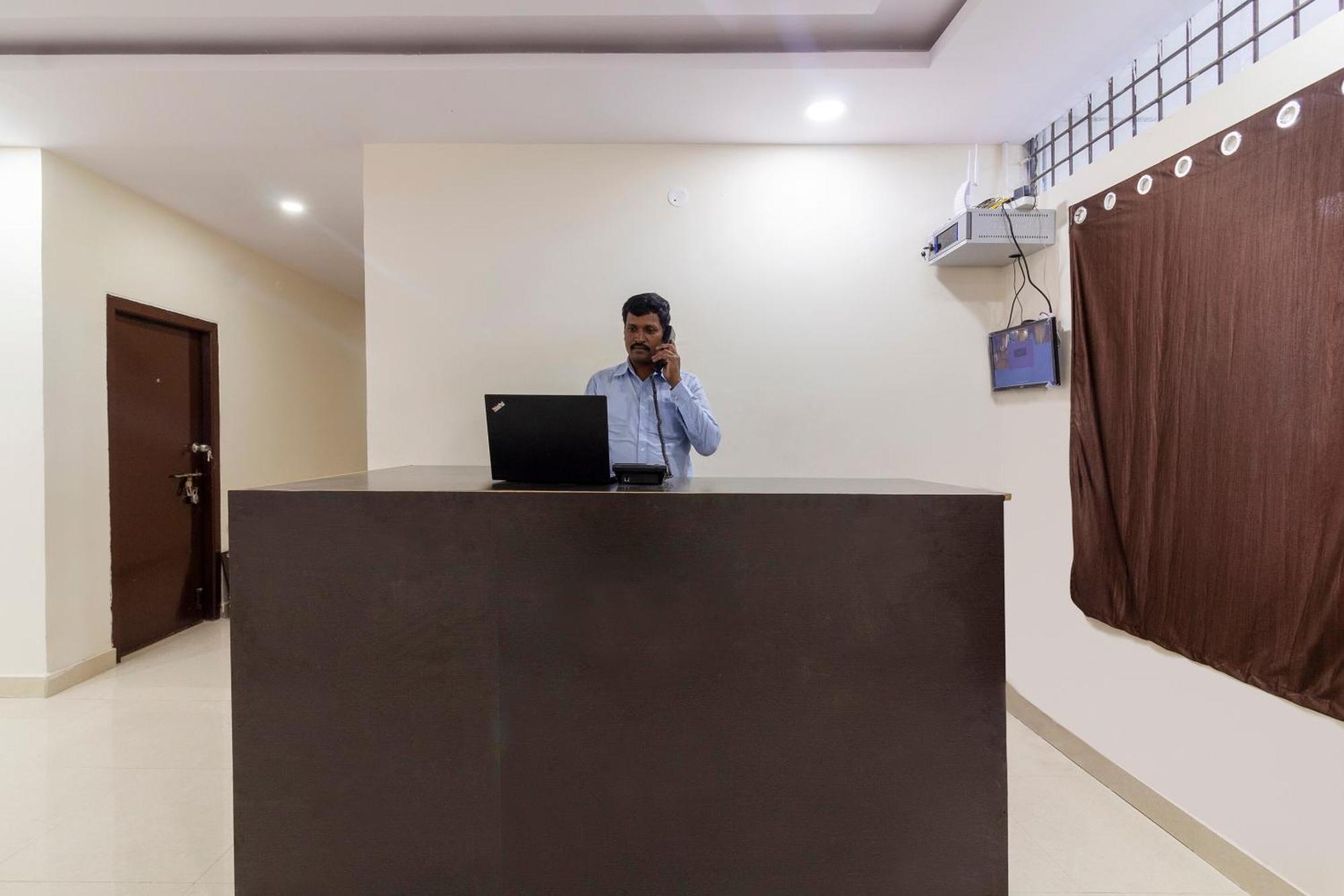 Hotel O Shannu Residency Secundurabad Buitenkant foto