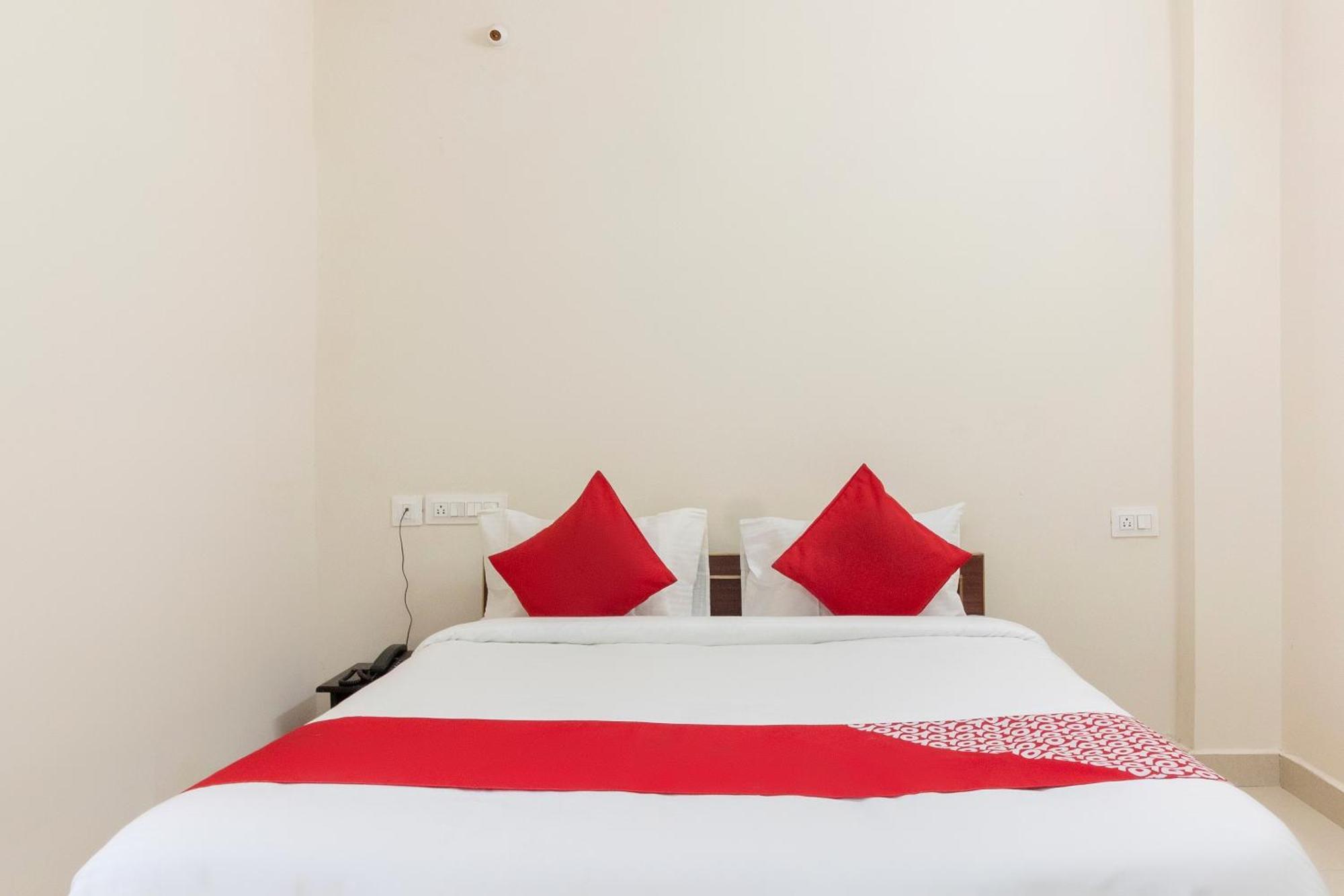 Hotel O Shannu Residency Secundurabad Buitenkant foto